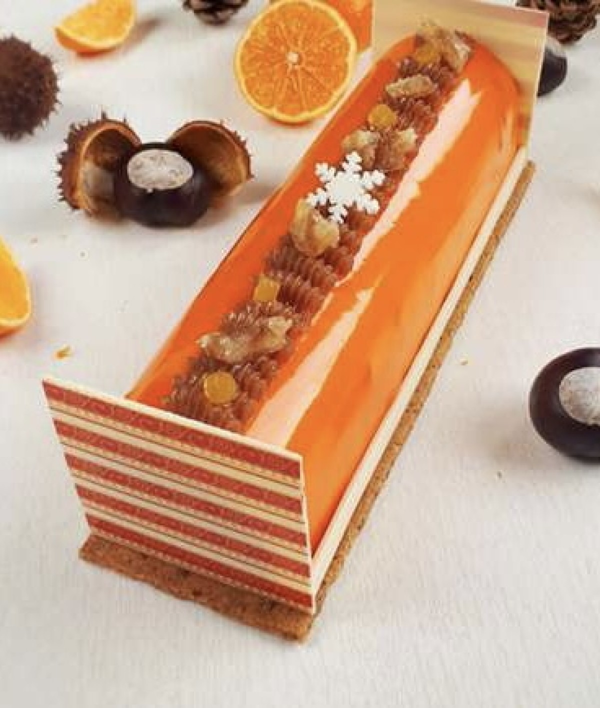 La Buche Martin, Mandarine, Croustillant Praliné Et Biscuit Moelleux Pour 4 Personnes